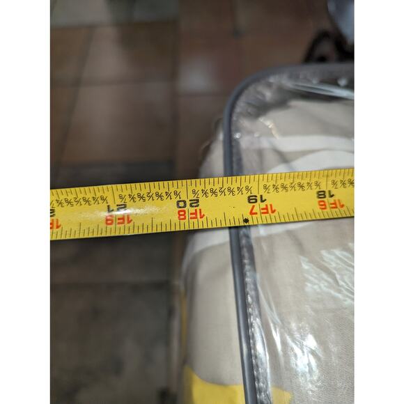 Madison Park Lola 7 Pieces California King Comforter Set Yellow Gray NEW - Picture 11 of 16